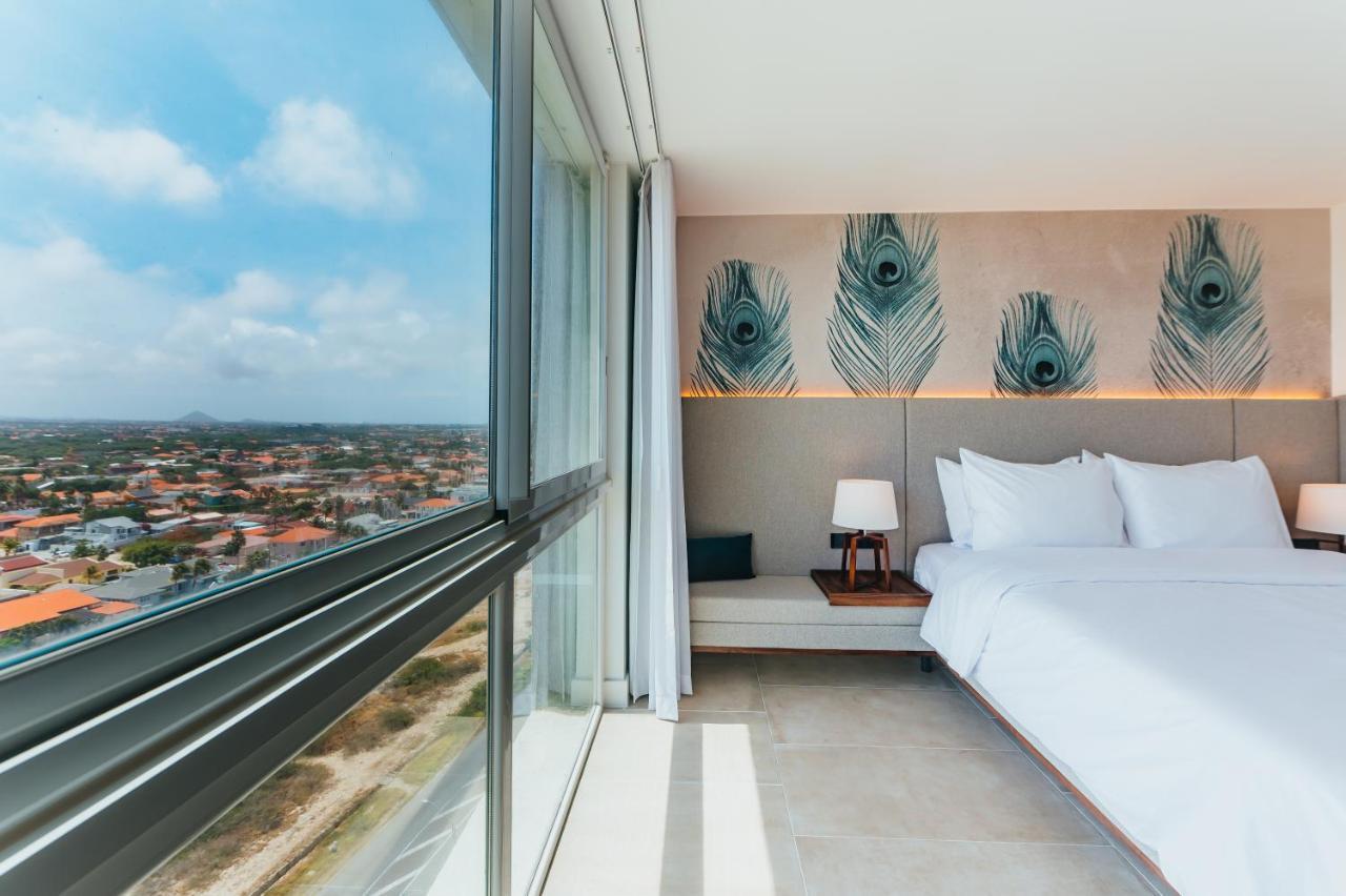 Radisson Blu Aruba Hotel Palm Beach Exterior photo